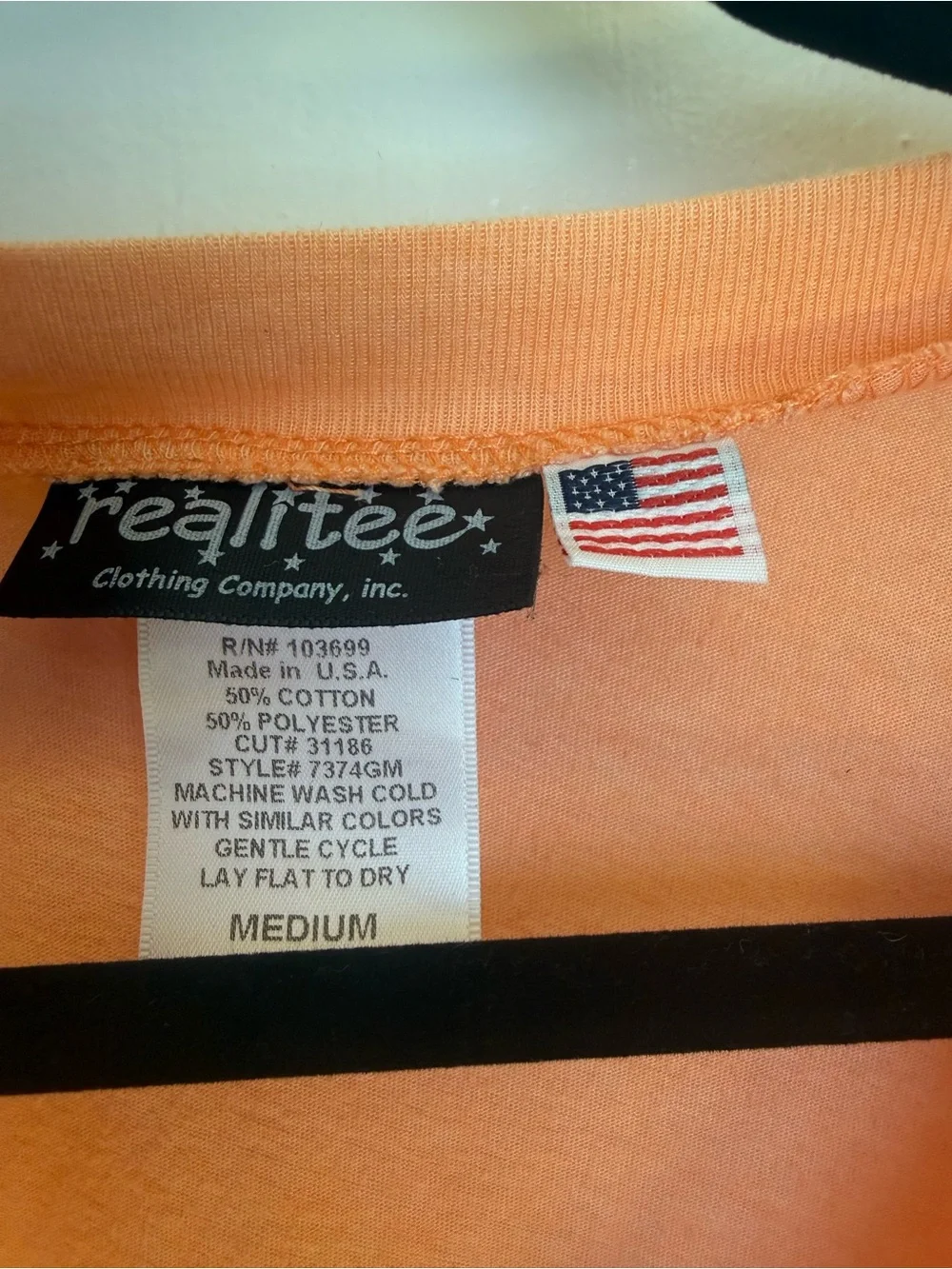 Vintage Y2K Realitee Clothing Co Blank Deep V-Neck Tee Peach Medium | like new - Picture 4 of 6